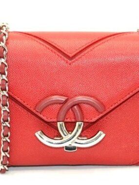 Chanel Caviar Macro Chevron Small Single Flap - Red